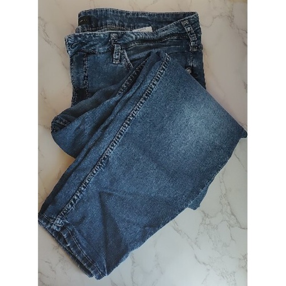 Silver Jeans Womens Adult Size 20 Blue Denim Avery Skinny Crop A11